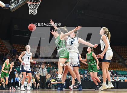 Thumbnail 3 in Valor Christian vs. Fossil Ridge (CHSAA 5A Great 8) photogallery.