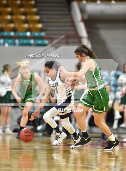Thumbnail 3 in Valor Christian vs. Fossil Ridge (CHSAA 5A Great 8) photogallery.