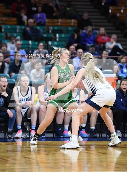 Thumbnail 3 in Valor Christian vs. Fossil Ridge (CHSAA 5A Great 8) photogallery.