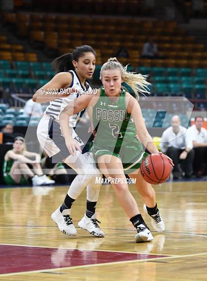 Thumbnail 1 in Valor Christian vs. Fossil Ridge (CHSAA 5A Great 8) photogallery.
