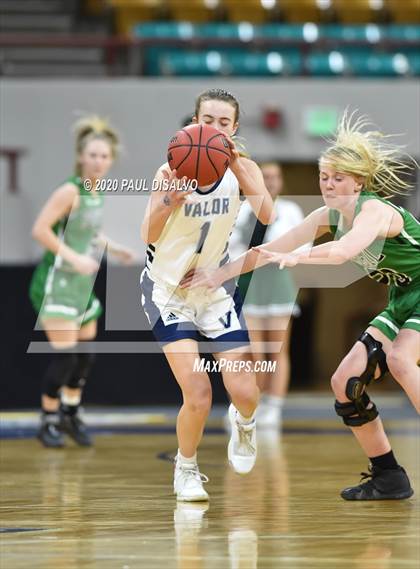 Thumbnail 3 in Valor Christian vs. Fossil Ridge (CHSAA 5A Great 8) photogallery.