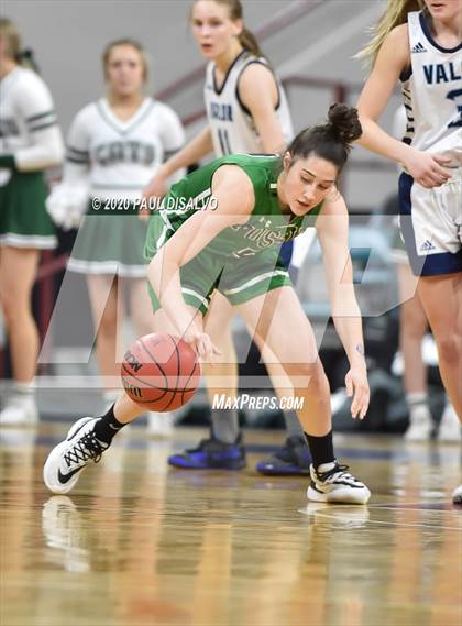 Thumbnail 2 in Valor Christian vs. Fossil Ridge (CHSAA 5A Great 8) photogallery.