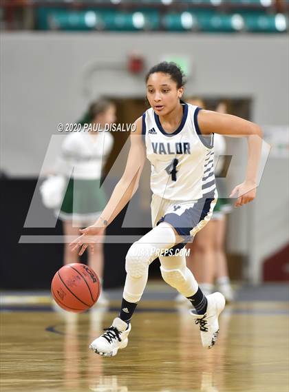 Thumbnail 2 in Valor Christian vs. Fossil Ridge (CHSAA 5A Great 8) photogallery.