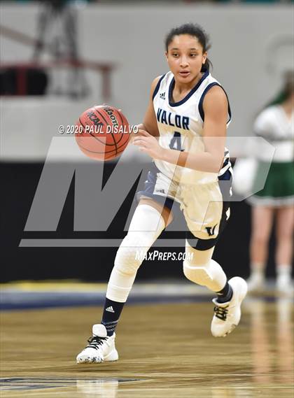 Thumbnail 2 in Valor Christian vs. Fossil Ridge (CHSAA 5A Great 8) photogallery.