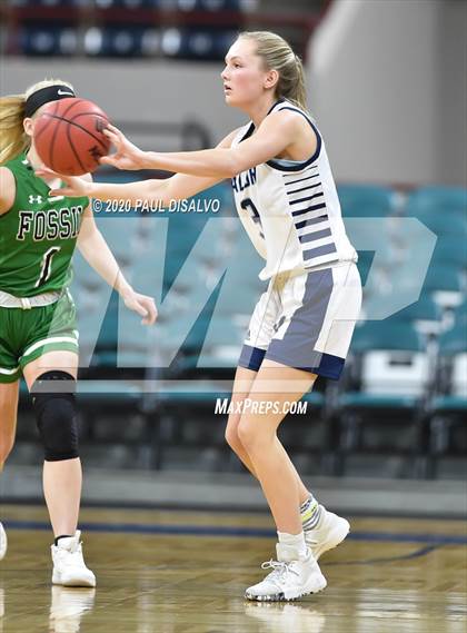 Thumbnail 1 in Valor Christian vs. Fossil Ridge (CHSAA 5A Great 8) photogallery.