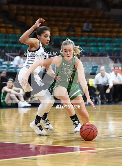 Thumbnail 3 in Valor Christian vs. Fossil Ridge (CHSAA 5A Great 8) photogallery.
