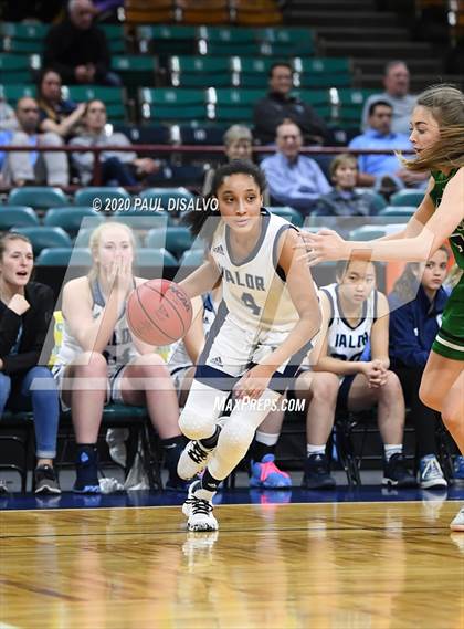 Thumbnail 3 in Valor Christian vs. Fossil Ridge (CHSAA 5A Great 8) photogallery.