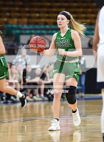 Thumbnail 2 in Valor Christian vs. Fossil Ridge (CHSAA 5A Great 8) photogallery.