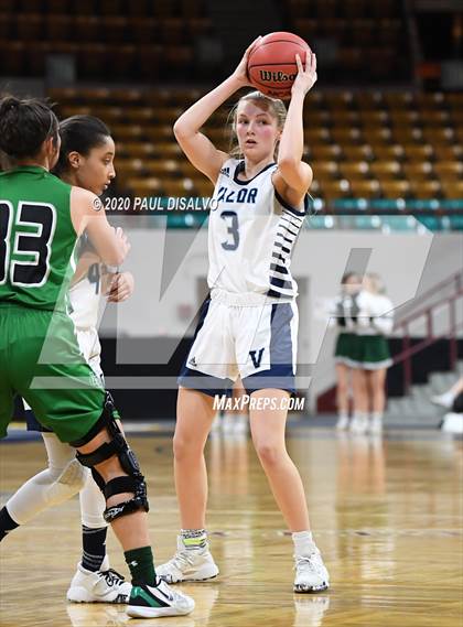 Thumbnail 3 in Valor Christian vs. Fossil Ridge (CHSAA 5A Great 8) photogallery.