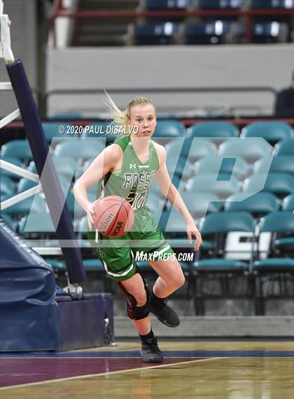Thumbnail 2 in Valor Christian vs. Fossil Ridge (CHSAA 5A Great 8) photogallery.