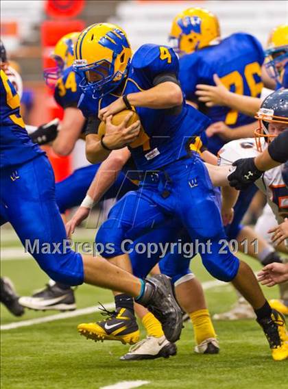 Thumbnail 1 in West Seneca West vs. East Syracuse-Minoa (Syracuse Kickoff Classic) photogallery.