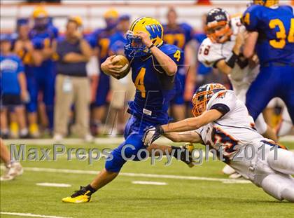 Thumbnail 2 in West Seneca West vs. East Syracuse-Minoa (Syracuse Kickoff Classic) photogallery.