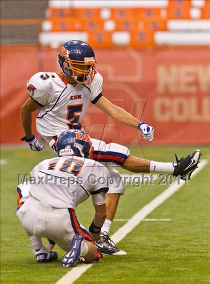 Thumbnail 3 in West Seneca West vs. East Syracuse-Minoa (Syracuse Kickoff Classic) photogallery.