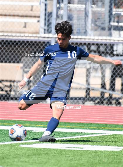 Thumbnail 1 in Phoenix Country Day vs. American Leadership Academy - Gilbert North (AIA 3A Final) photogallery.