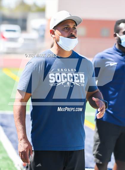 Thumbnail 3 in Phoenix Country Day vs. American Leadership Academy - Gilbert North (AIA 3A Final) photogallery.