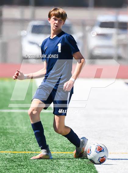 Thumbnail 2 in Phoenix Country Day vs. American Leadership Academy - Gilbert North (AIA 3A Final) photogallery.
