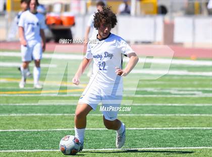 Thumbnail 1 in Phoenix Country Day vs. American Leadership Academy - Gilbert North (AIA 3A Final) photogallery.