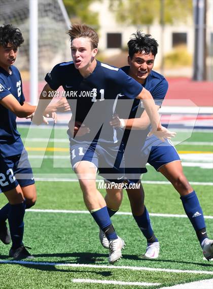 Thumbnail 1 in Phoenix Country Day vs. American Leadership Academy - Gilbert North (AIA 3A Final) photogallery.