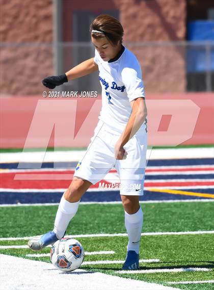 Thumbnail 1 in Phoenix Country Day vs. American Leadership Academy - Gilbert North (AIA 3A Final) photogallery.