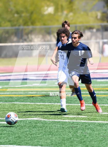Thumbnail 2 in Phoenix Country Day vs. American Leadership Academy - Gilbert North (AIA 3A Final) photogallery.