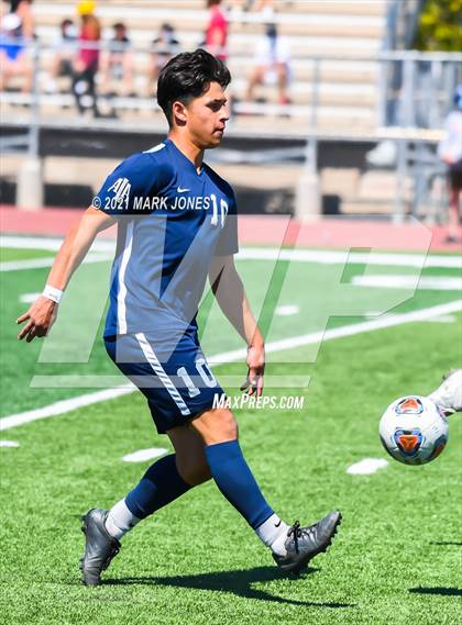 Thumbnail 2 in Phoenix Country Day vs. American Leadership Academy - Gilbert North (AIA 3A Final) photogallery.
