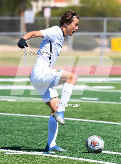 Thumbnail 2 in Phoenix Country Day vs. American Leadership Academy - Gilbert North (AIA 3A Final) photogallery.