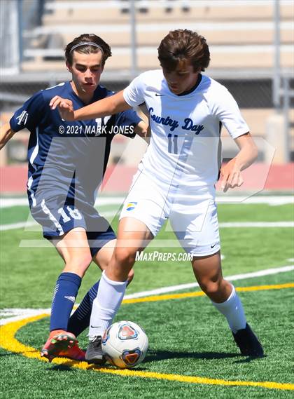 Thumbnail 2 in Phoenix Country Day vs. American Leadership Academy - Gilbert North (AIA 3A Final) photogallery.