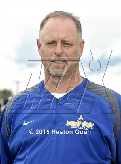 Thumbnail 3 in Bishop Amat (2015 Preseason Top 25 Photo Shoot) photogallery.