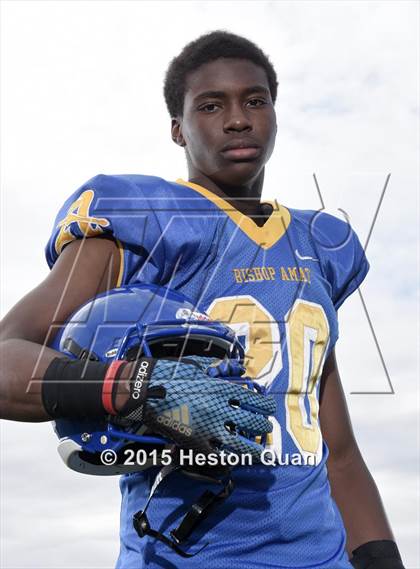 Thumbnail 3 in Bishop Amat (2015 Preseason Top 25 Photo Shoot) photogallery.