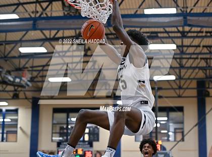 Thumbnail 2 in Sidwell Friends vs Calvary Christian (State Champions Invitational) photogallery.