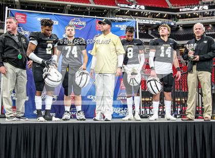 Thumbnail 3 in Rockmart vs. Heard County (GHSA Class 2A Championship) photogallery.