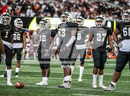 Thumbnail 1 in Rockmart vs. Heard County (GHSA Class 2A Championship) photogallery.