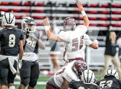 Thumbnail 1 in Rockmart vs. Heard County (GHSA Class 2A Championship) photogallery.