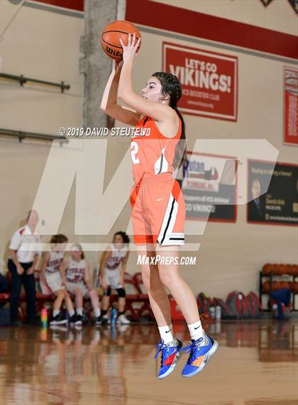 Thumbnail 1 in Woodland vs. Turlock Christian (Viking Classic) photogallery.