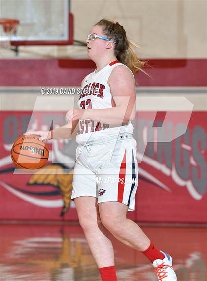 Thumbnail 3 in Woodland vs. Turlock Christian (Viking Classic) photogallery.
