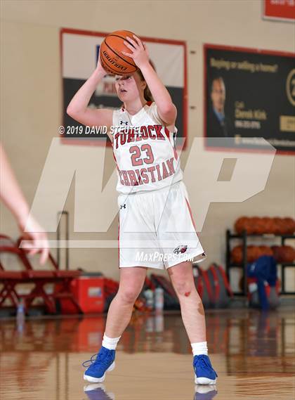 Thumbnail 1 in Woodland vs. Turlock Christian (Viking Classic) photogallery.
