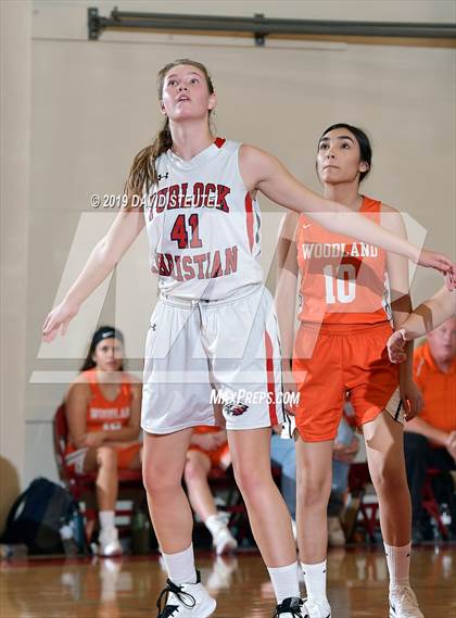 Thumbnail 3 in Woodland vs. Turlock Christian (Viking Classic) photogallery.