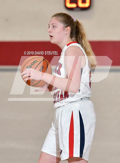 Thumbnail 2 in Woodland vs. Turlock Christian (Viking Classic) photogallery.
