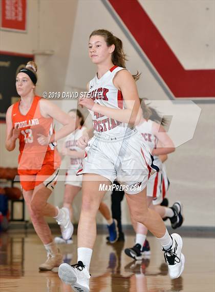 Thumbnail 2 in Woodland vs. Turlock Christian (Viking Classic) photogallery.