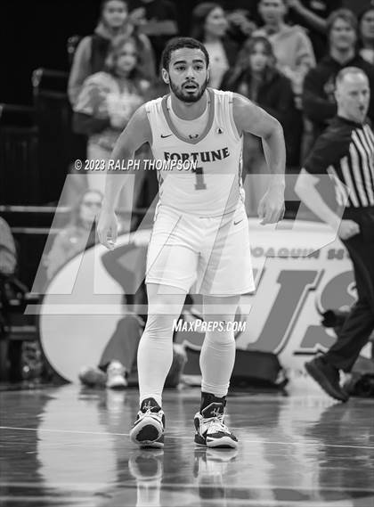 Thumbnail 3 in Fortune Early College vs. Ripon Christian (CIF SJS D5 Final) photogallery.