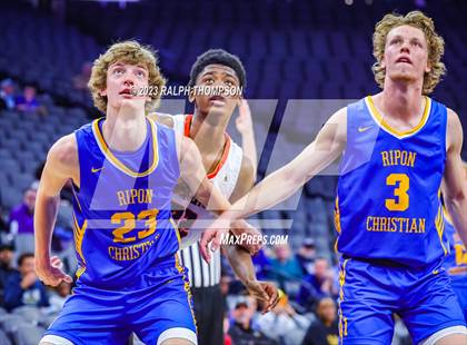 Thumbnail 1 in Fortune Early College vs. Ripon Christian (CIF SJS D5 Final) photogallery.