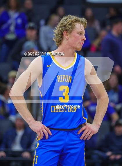 Thumbnail 2 in Fortune Early College vs. Ripon Christian (CIF SJS D5 Final) photogallery.