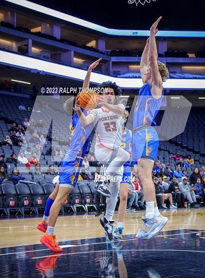 Thumbnail 1 in Fortune Early College vs. Ripon Christian (CIF SJS D5 Final) photogallery.