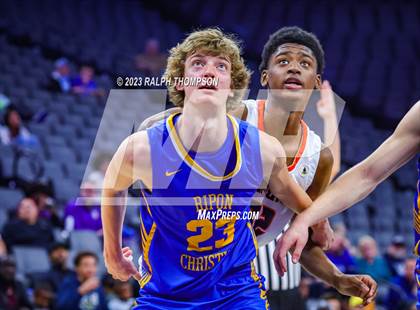 Thumbnail 2 in Fortune Early College vs. Ripon Christian (CIF SJS D5 Final) photogallery.