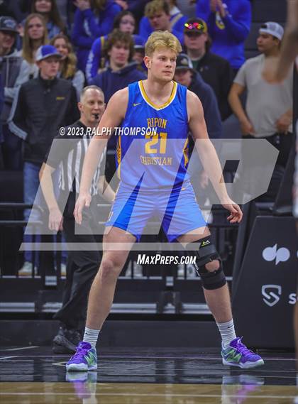 Thumbnail 1 in Fortune Early College vs. Ripon Christian (CIF SJS D5 Final) photogallery.