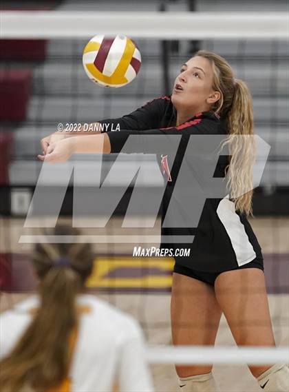 Thumbnail 3 in Meridian @ Oakton photogallery.