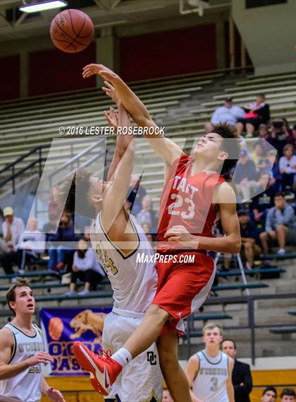 Thumbnail 1 in Taft vs. O'Connor photogallery.