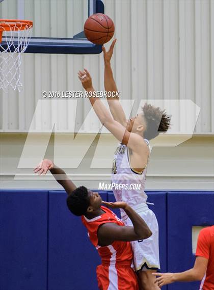 Thumbnail 3 in Taft vs. O'Connor photogallery.