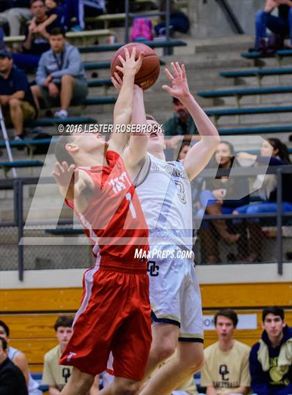 Thumbnail 1 in Taft vs. O'Connor photogallery.