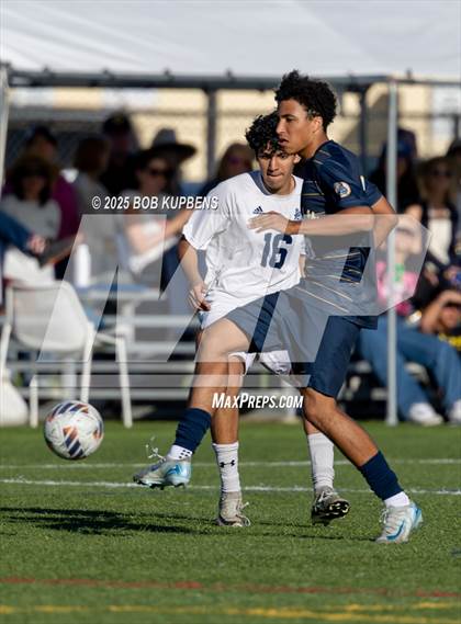 Thumbnail 2 in Carlmont vs Menlo School (CIF CCS Division II Semifinal) photogallery.